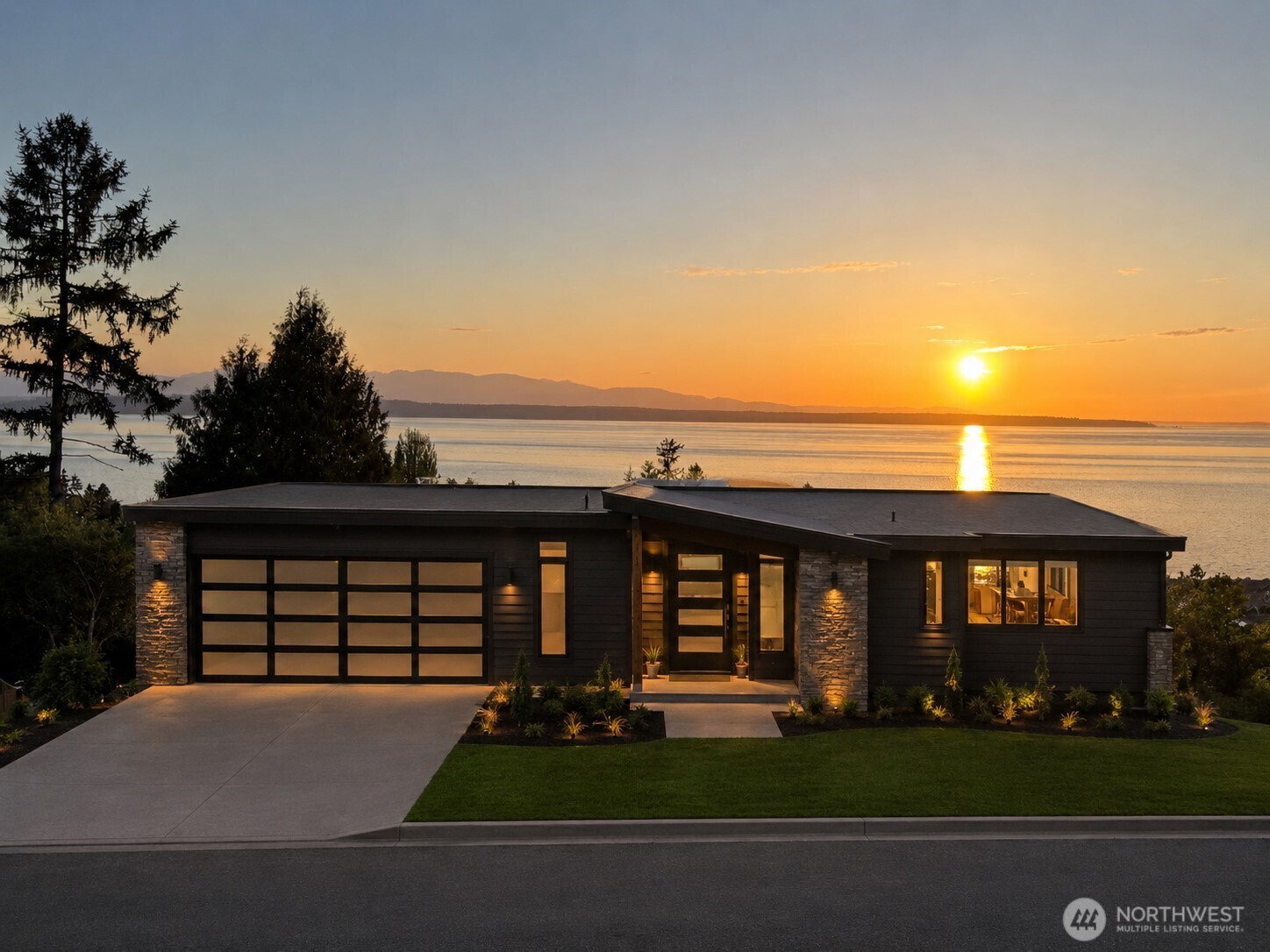 19124 94th Avenue W Edmonds WA 98020
