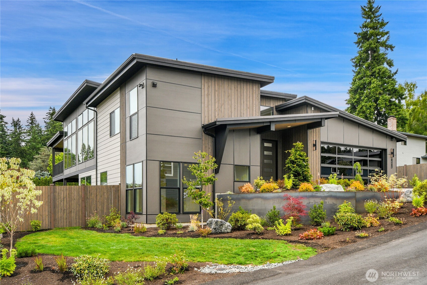 19124 94th Avenue W Edmonds WA 98020