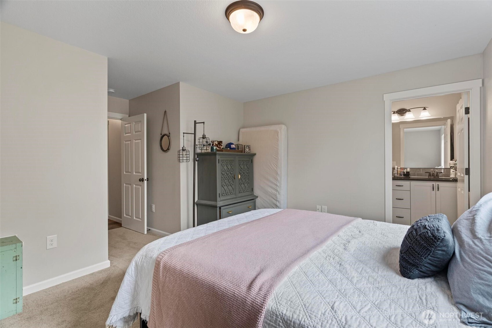 144 Loop Road Centralia WA 98531