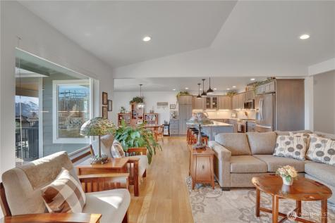 647 S Newton Avenue East Wenatchee WA 98802