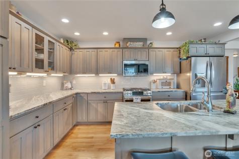 647 S Newton Avenue East Wenatchee WA 98802