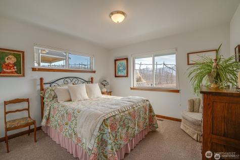 647 S Newton Avenue East Wenatchee WA 98802