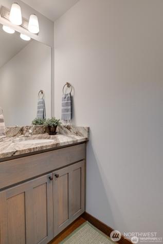 647 S Newton Avenue East Wenatchee WA 98802