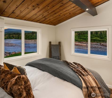 132 Slalom Way Packwood WA 98361