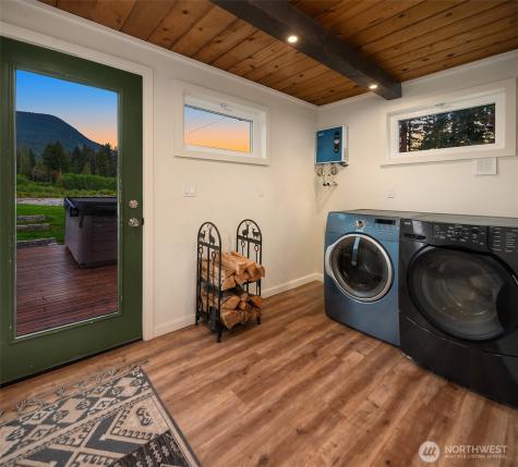 132 Slalom Way Packwood WA 98361