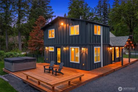 132 Slalom Way Packwood WA 98361