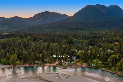 132 Slalom Way Packwood WA 98361