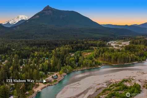 132 Slalom Way Packwood WA 98361