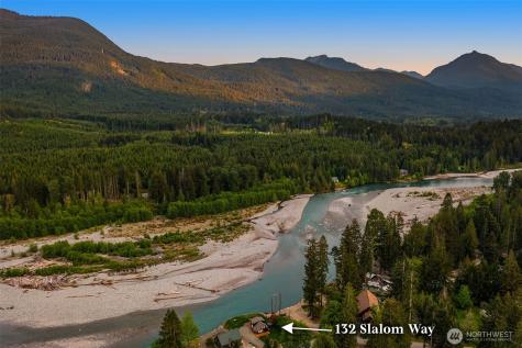 132 Slalom Way Packwood WA 98361