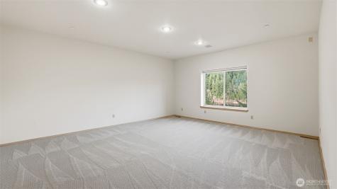 18432 W Lake Desire Drive SE Renton WA 98058