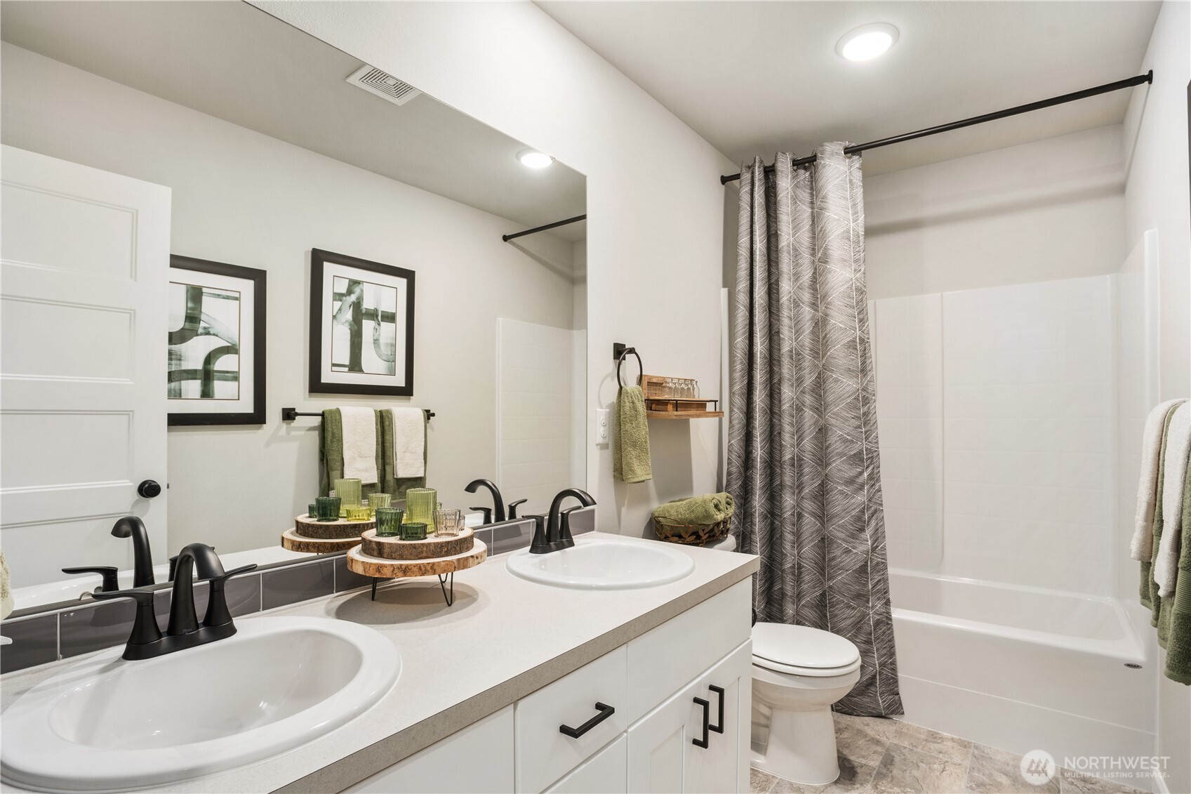 1112 68th Loop SE Tumwater WA 98501