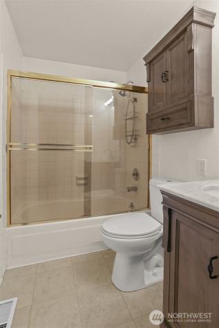 6008 116th Avenue NE Kirkland WA 98033