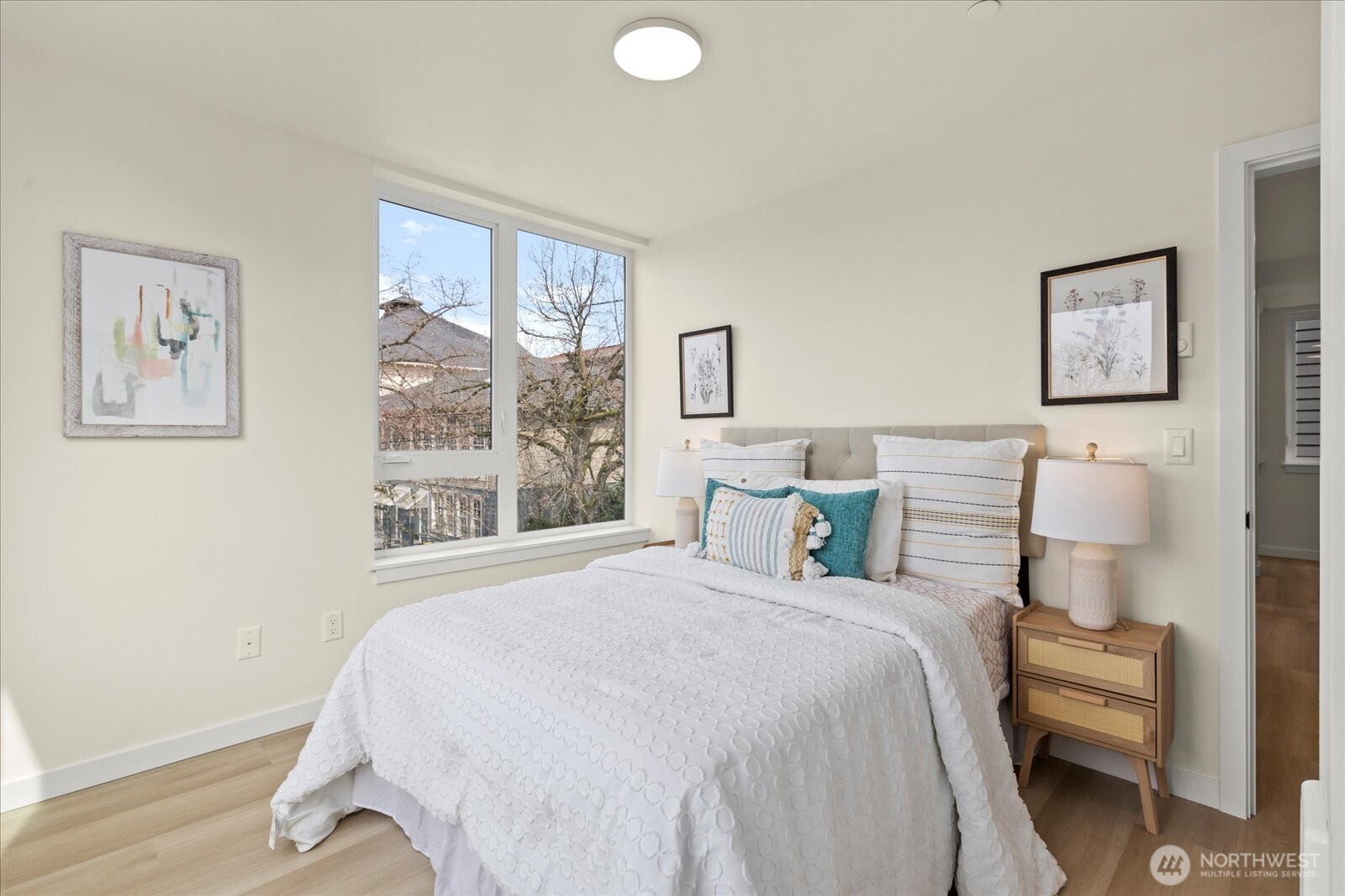 2372 Franklin Avenue E Seattle WA 98102