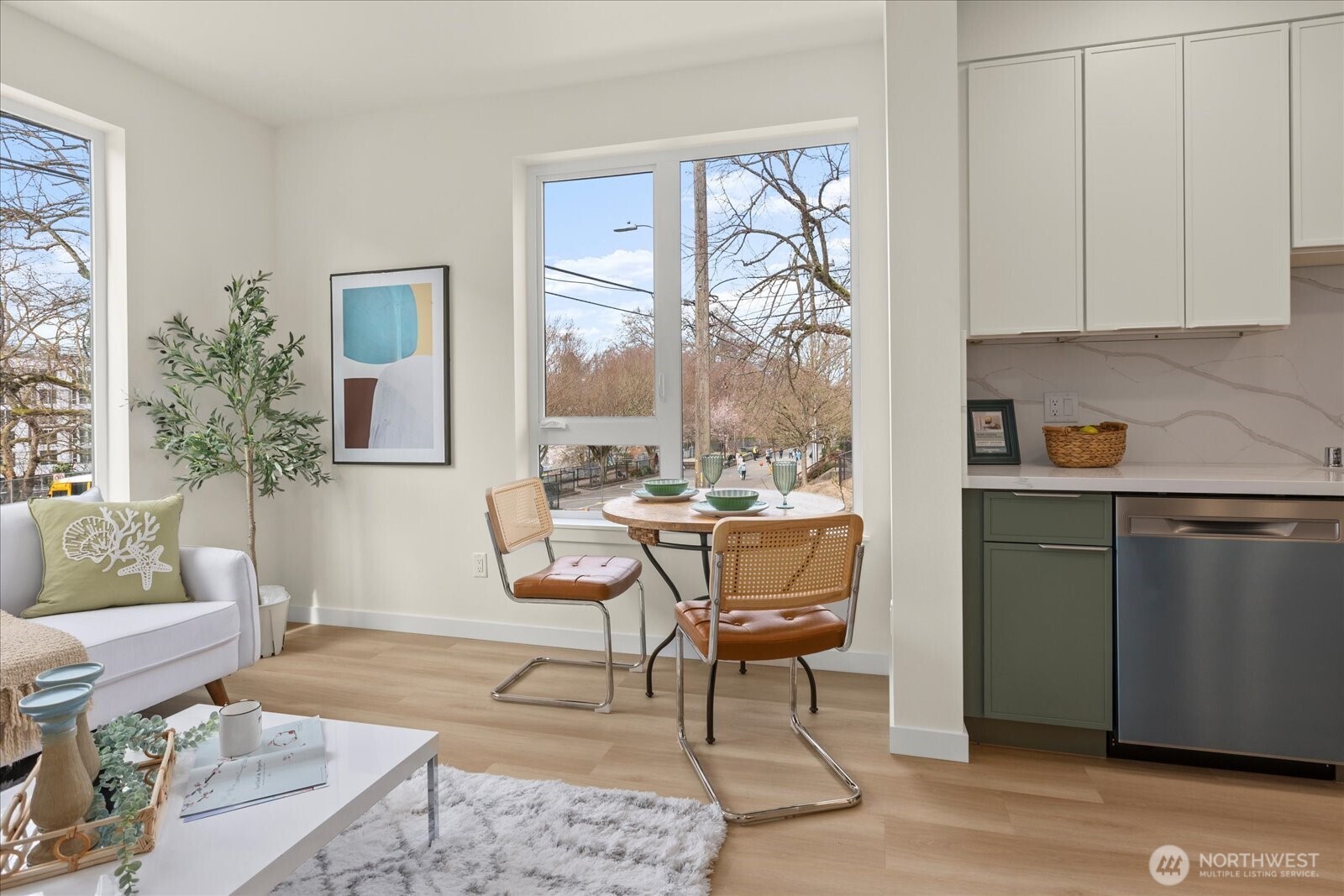 2372 Franklin Avenue E Seattle WA 98102