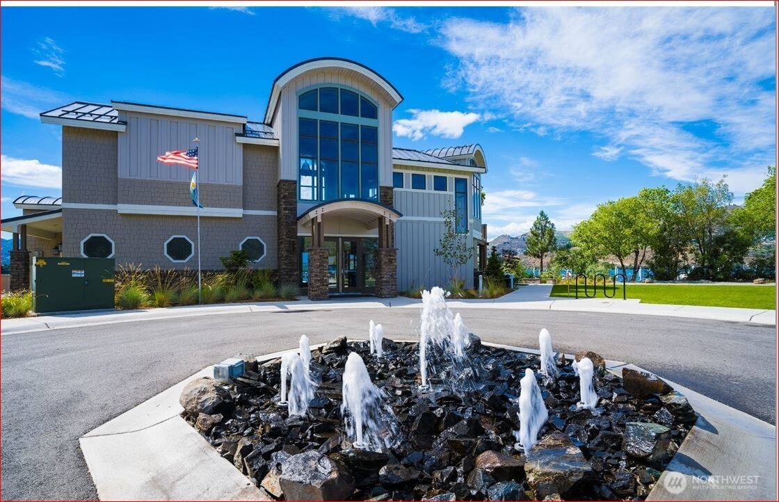 1350 W Woodin Avenue Chelan WA 98816