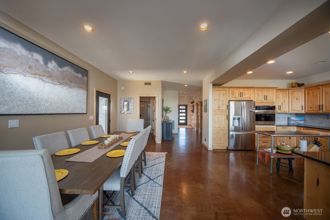 25053 SW Wanapum Street Quincy WA 98848