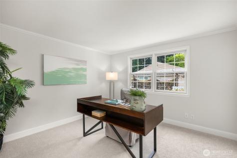 8421 SE 72nd Place Mercer Island WA 98040