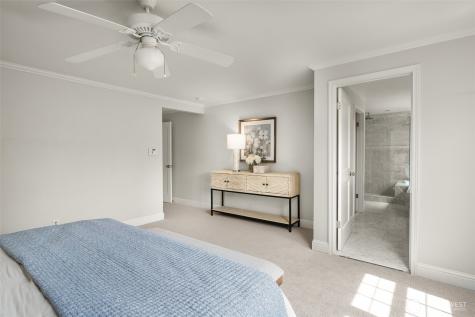 8421 SE 72nd Place Mercer Island WA 98040