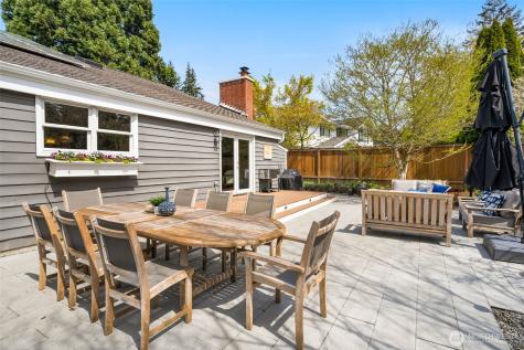8421 SE 72nd Place Mercer Island WA 98040