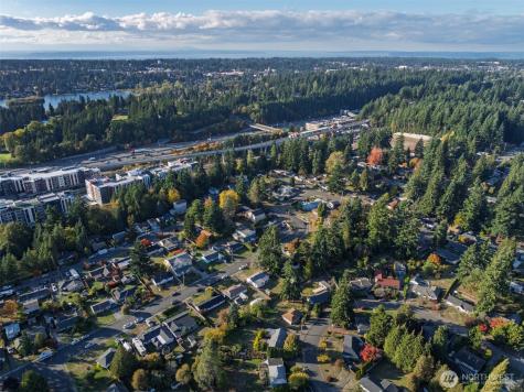 23901 59th Place W Mountlake Terrace WA 98043