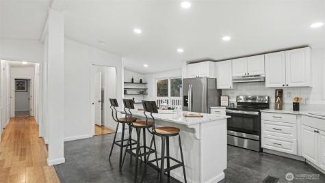 704 87th Avenue NE Lake Stevens WA 98258