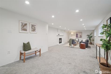 314 N 117th Street Seattle WA 98133