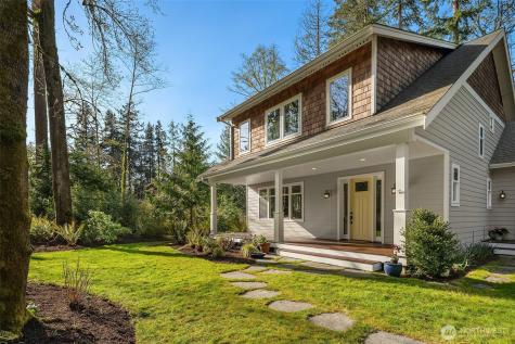 10060 Springwood Lane Bainbridge Island WA 98110