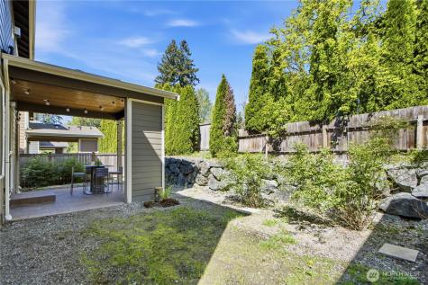 7326 NE 201st Place Kenmore WA 98028