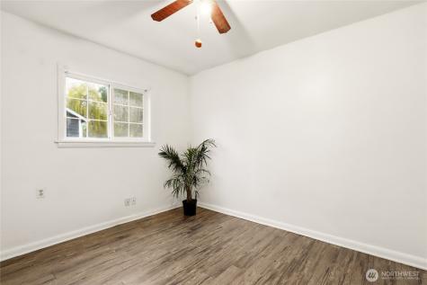 1505 Retsil Road SE Port Orchard WA 98366