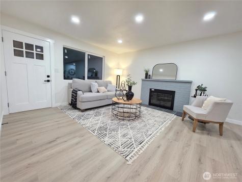 28202 85th Avenue S Kent WA 98032