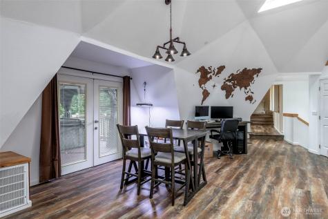 9203 Kootenai Drive Anderson Island WA 98303