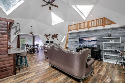 9203 Kootenai Drive Anderson Island WA 98303