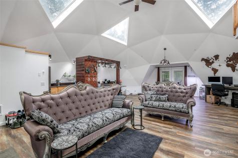 9203 Kootenai Drive Anderson Island WA 98303