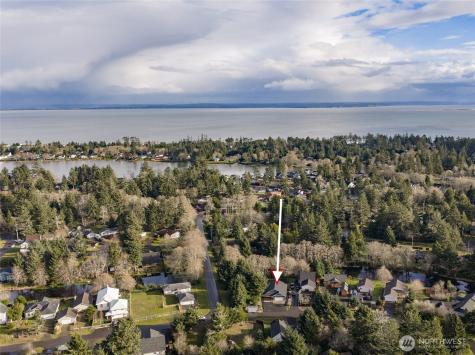 634 Island Circle SE Ocean Shores WA 98569