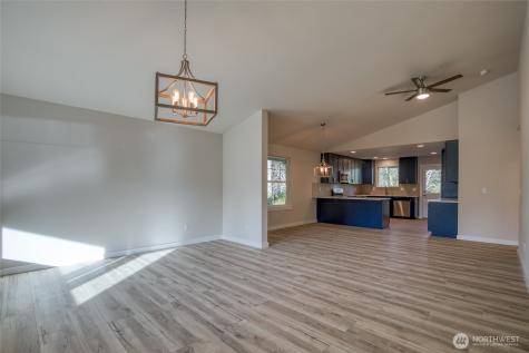 634 Island Circle SE Ocean Shores WA 98569