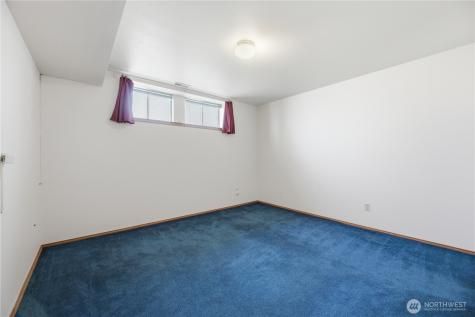 722 47th Street SE Auburn WA 98092