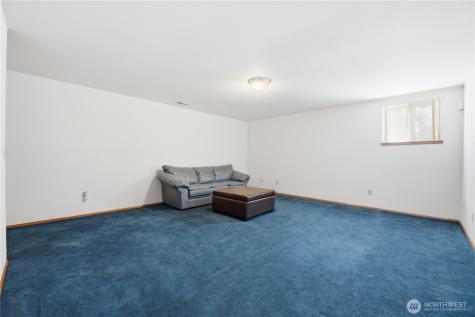 722 47th Street SE Auburn WA 98092