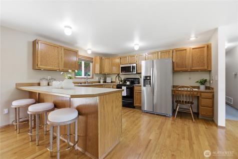 722 47th Street SE Auburn WA 98092
