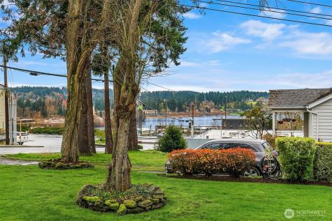 18023 62nd Avenue NE Kenmore WA 98028