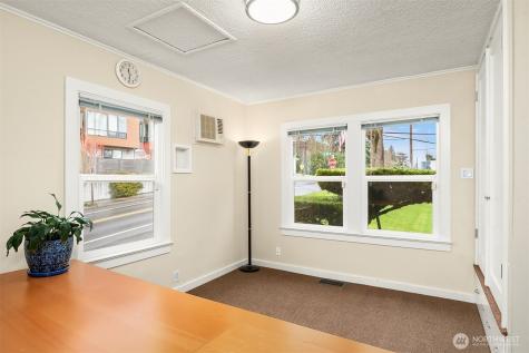 18023 62nd Avenue NE Kenmore WA 98028