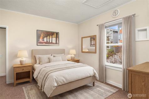 18023 62nd Avenue NE Kenmore WA 98028