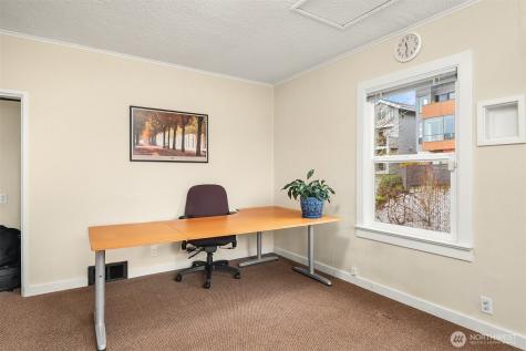 18023 62nd Avenue NE Kenmore WA 98028