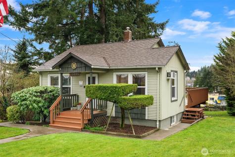 18023 62nd Avenue NE Kenmore WA 98028