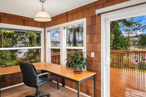 18023 62nd Avenue NE Kenmore WA 98028