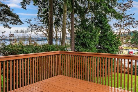 18023 62nd Avenue NE Kenmore WA 98028