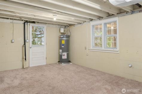 18023 62nd Avenue NE Kenmore WA 98028