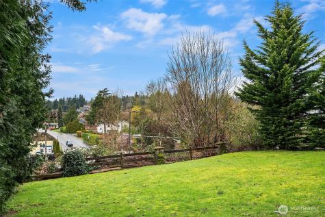 18023 62nd Avenue NE Kenmore WA 98028