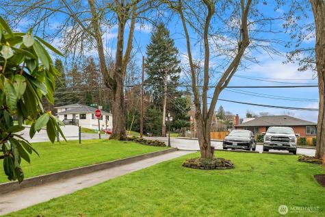 18023 62nd Avenue NE Kenmore WA 98028