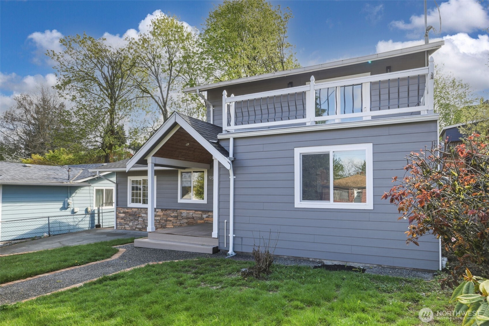 9812 59th Avenue S Seattle WA 98118