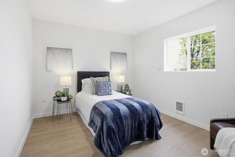 9812 59th Avenue S Seattle WA 98118